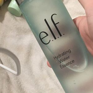 hydrating water essence